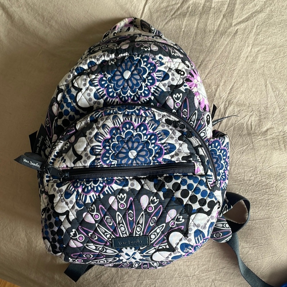 Vera Bradley mini back bag
